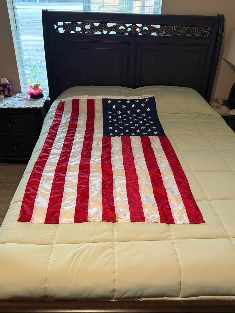 Vintage Annin Flagmakers, Certified classic American Flag. Made in the USA.